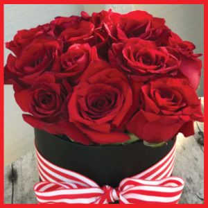 lovers-paradise-25-red-roses-in-a-box