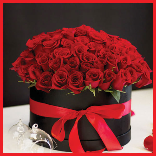 majestic-love-red-roses-box
