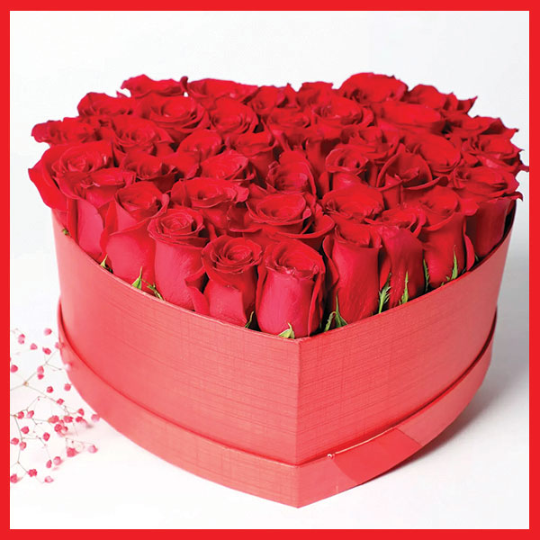 queen-of-my-heart-red-roses-heart-shape-arrangement