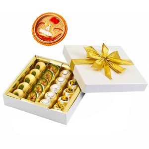 1 kg Exotic Sweets with 1 Colourful Rakhi
